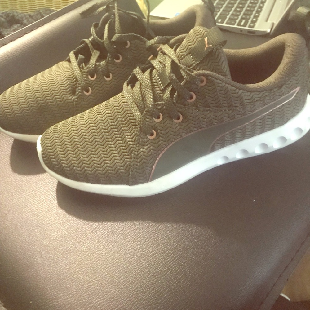 Olive Green Puma Shoes 7.5